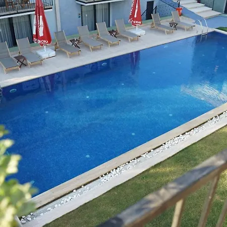 Karyada Hotell 2*