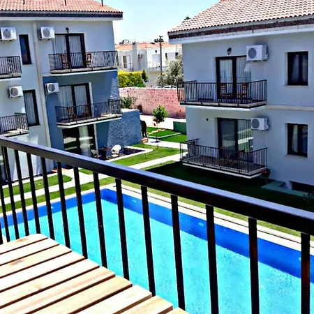 Karyada Hotell