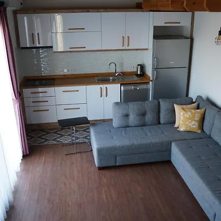 Karyada Otel 2*