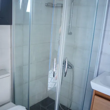 Karyada Hotel 2*